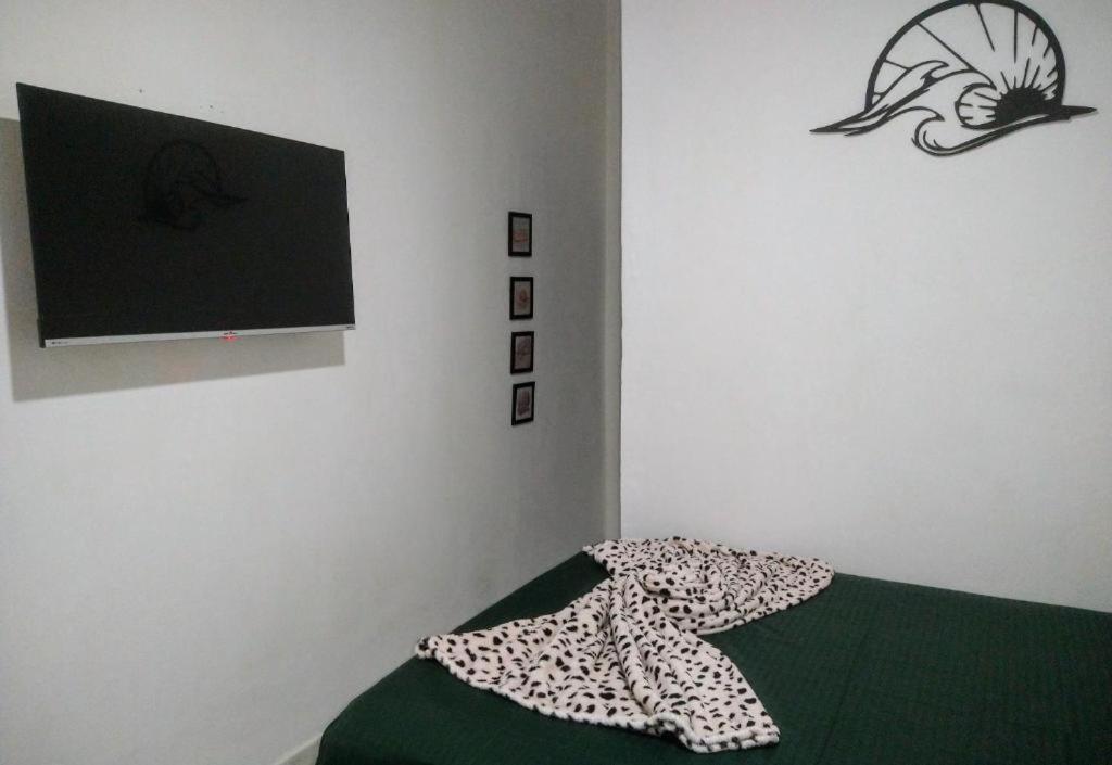 Hospedagem Primeira Quadra Da Praia ปรายากรันเด ภายนอก รูปภาพ